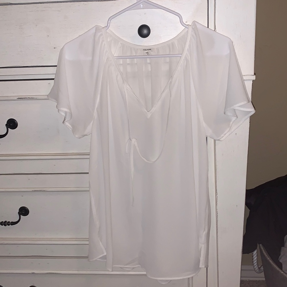 White sheer Maurice’s Blouse Medium